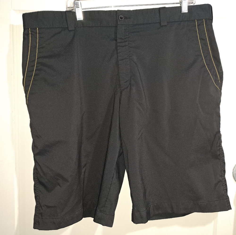 Nike golf shorts